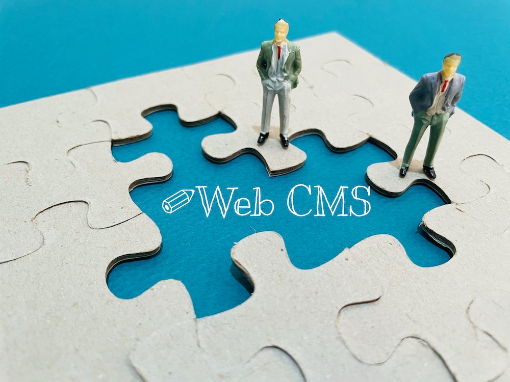 Faciliter la maintenance de votre site web grâce à un CMS
