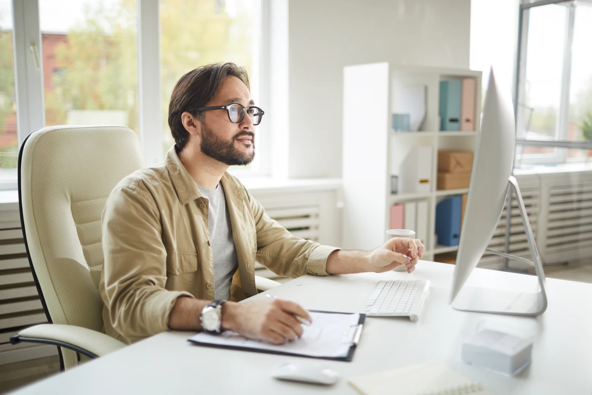 Logiciels de création de logo : comment choisir le meilleur outil pour votre entreprise ?